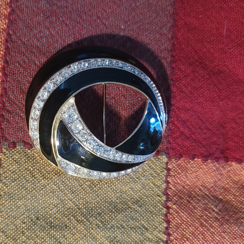 Elegant Black and Silver Brooch